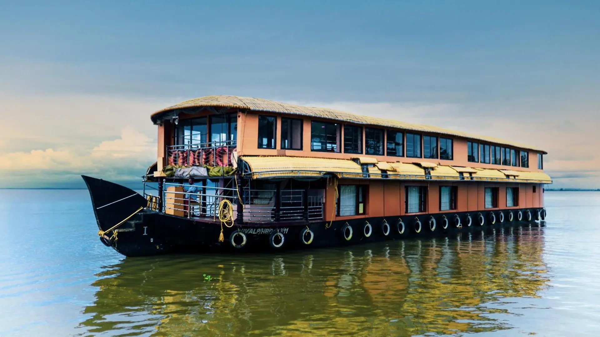 מלון Alappuzha Jct Houseboat 5*,  הודו